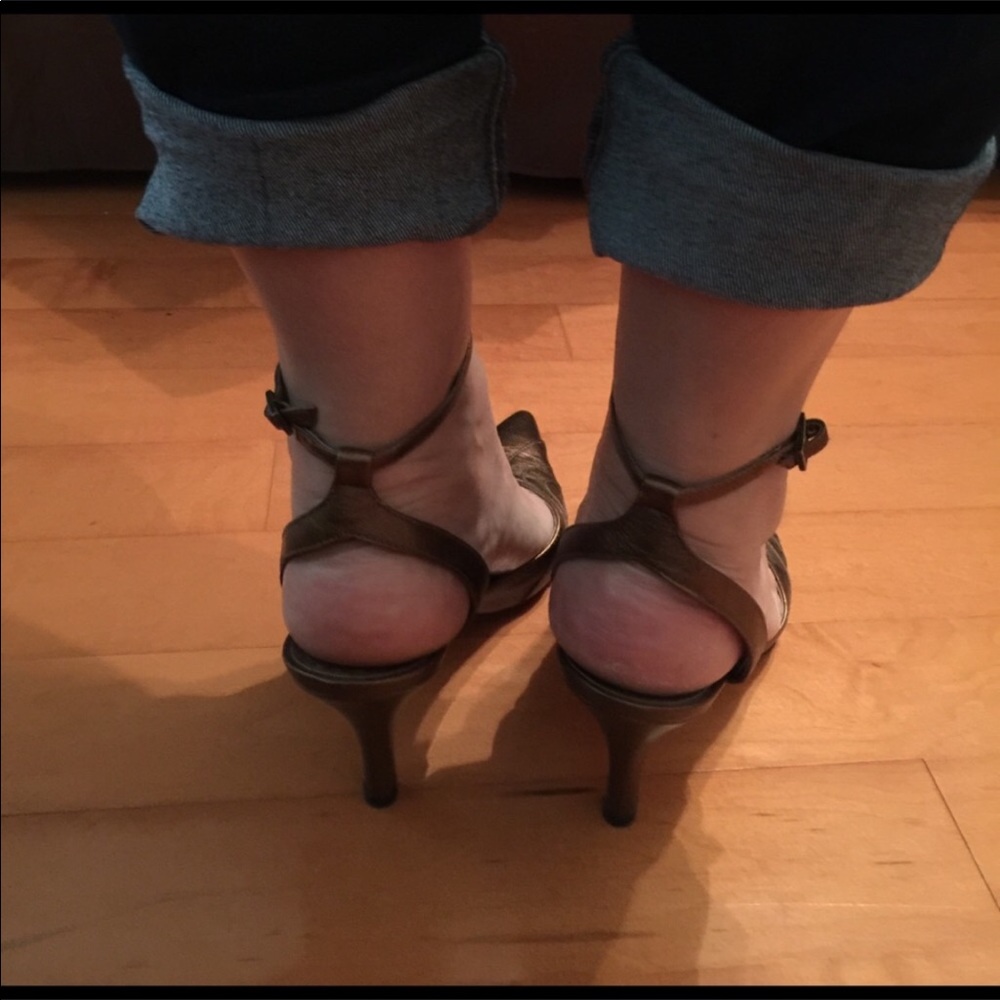 Bronze 👠 - Picture 2 of 2